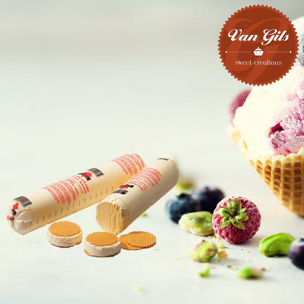 Drie Vanille Roomijsrollen met Koekjes